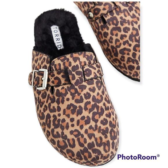 9W Torrid Brown Leopard Lined Slip On Mule Flat Faux Fur Faux Suede Wide Width - Picture 1 of 8